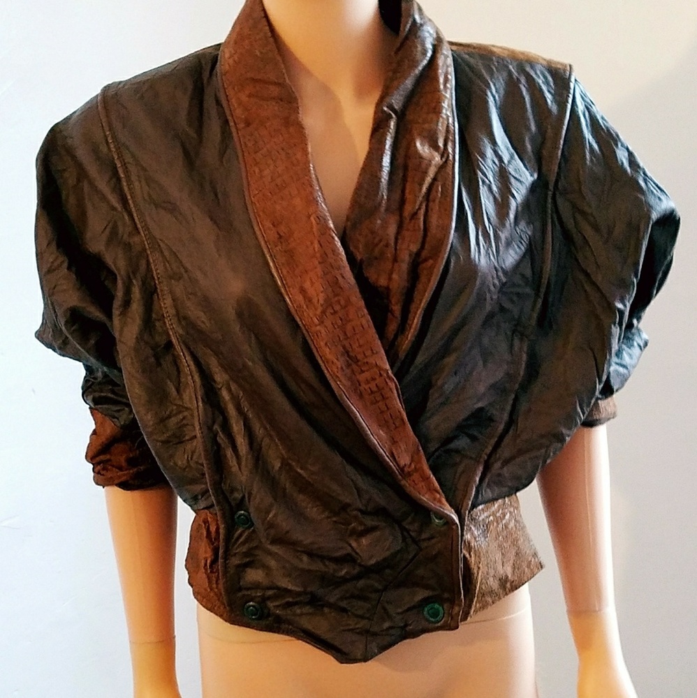 Vintage crop leather brown jacket